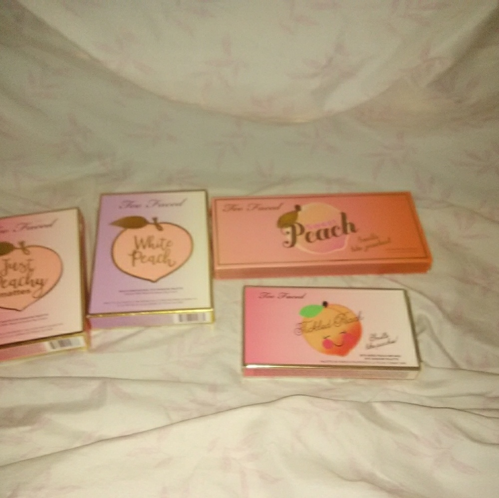 Too Faced Peach Palette Bundle